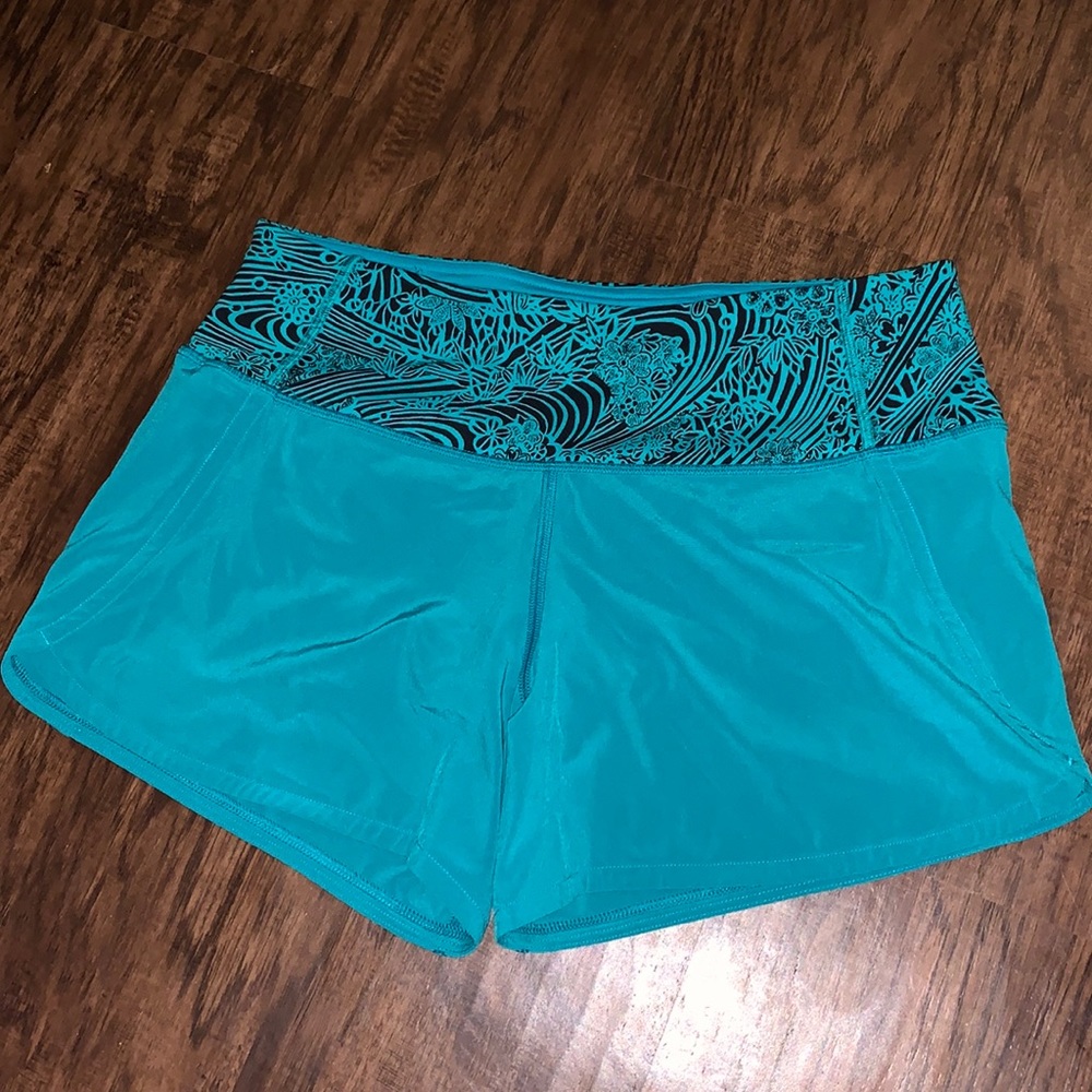 NWOT Lululemon Speed up short 4 inch inseam